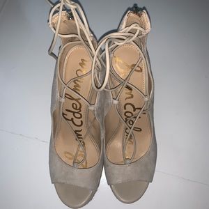 Lace-up wedges